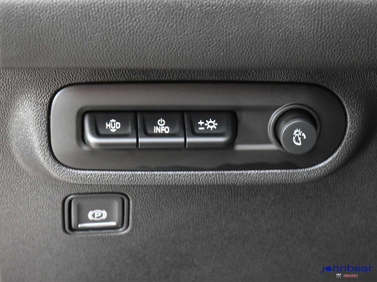 2024 GMC Terrain Denali Photo