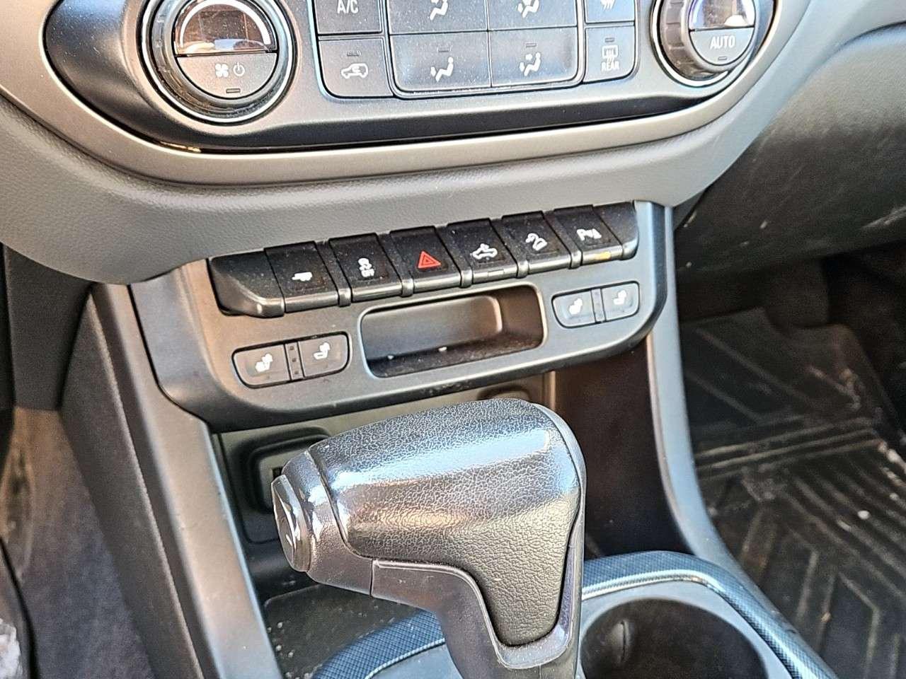 2019 Chevrolet Colorado Z71   4X4   HEAVY DUTY TOW PKG   BRAKE CONTROLLER Photo