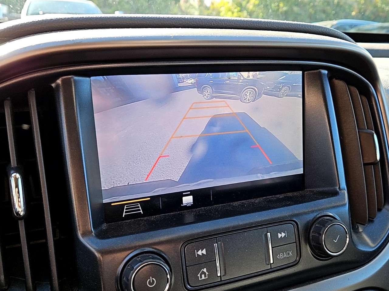 2019 Chevrolet Colorado Z71   4X4   HEAVY DUTY TOW PKG   BRAKE CONTROLLER Photo