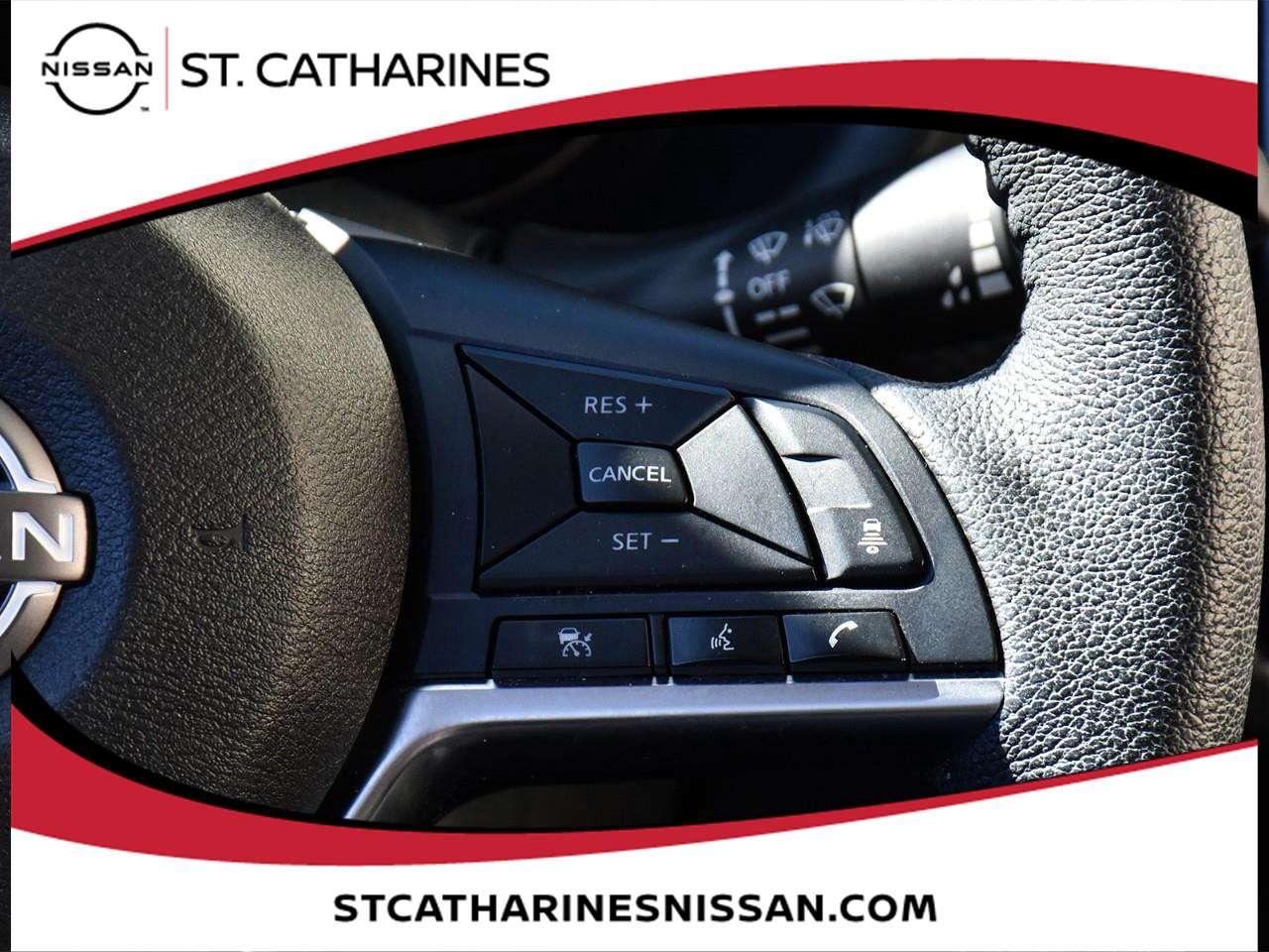 2024 Nissan Kicks SV Photo
