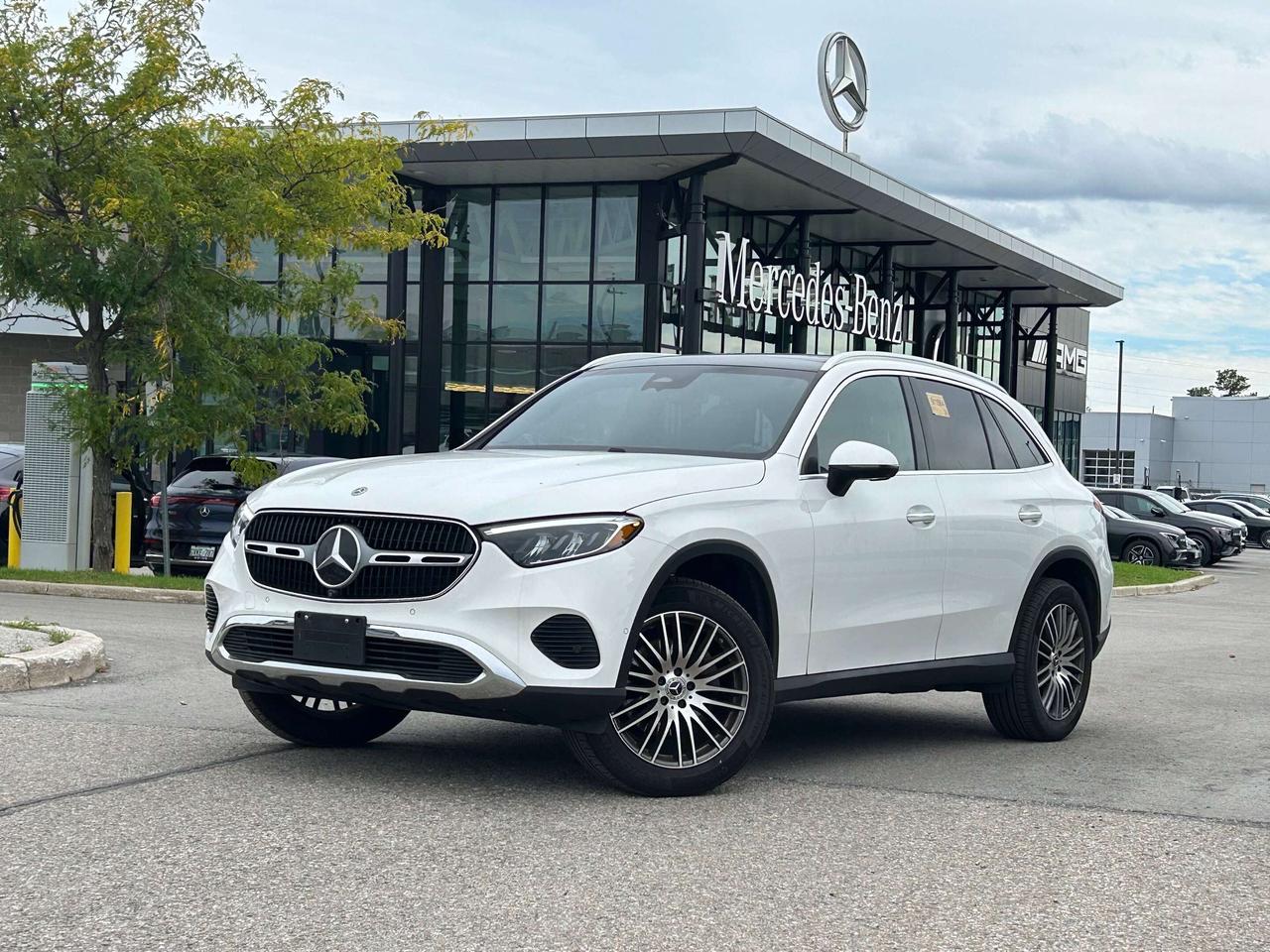 2026 Mercedes-Benz GLC 4MATIC Photo0