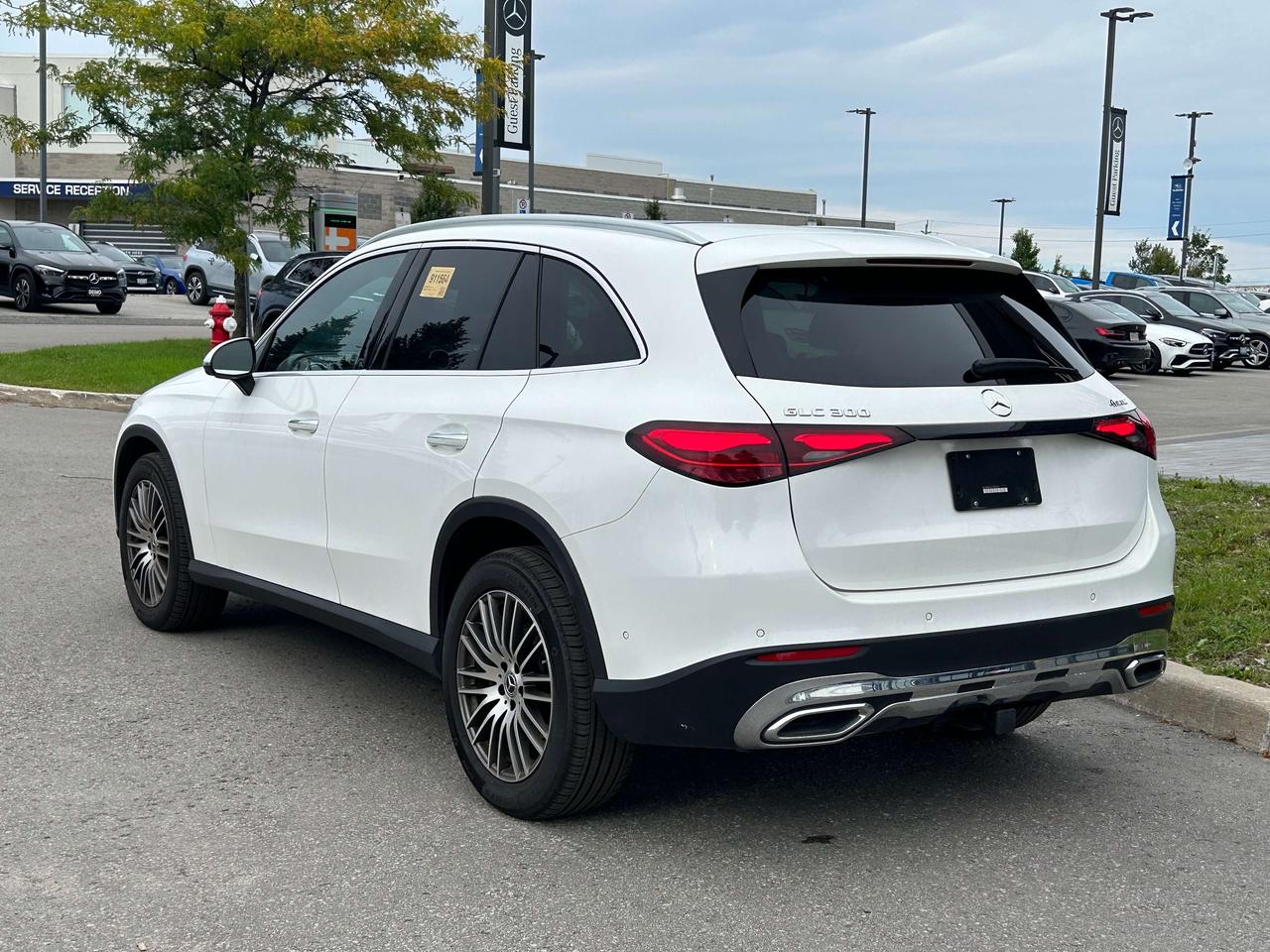 2026 Mercedes-Benz GLC 4MATIC Photo3