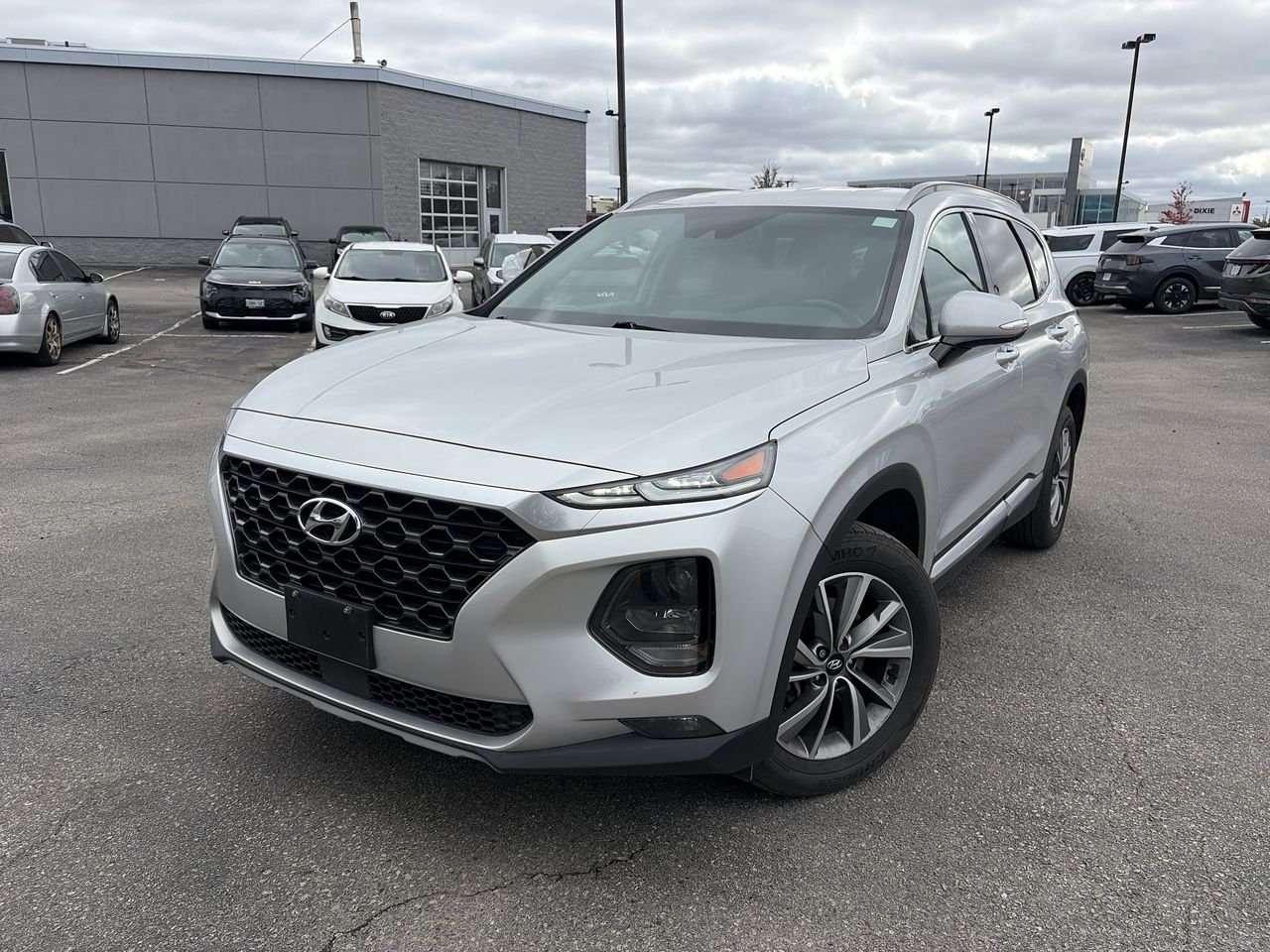 2019 Hyundai Santa Fe Preferred AWD NO ACCIDENTS   PROXIMITY KEY ENTRY   BACKUP CAM   REAR SENSORS   FORWARD COLLISION AVOIDANCE Photo