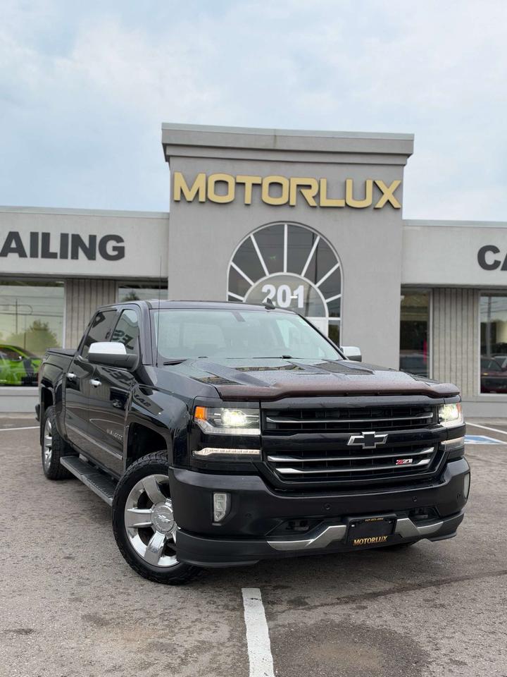 2017 Chevrolet Silverado 1500 4WD Crew Cab 143.5 LTZ w/2LZ Photo5