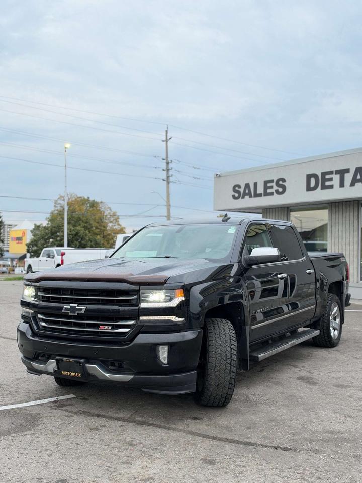 2017 Chevrolet Silverado 1500 4WD Crew Cab 143.5 LTZ w/2LZ Photo