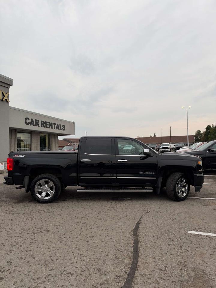 2017 Chevrolet Silverado 1500 4WD Crew Cab 143.5 LTZ w/2LZ Photo