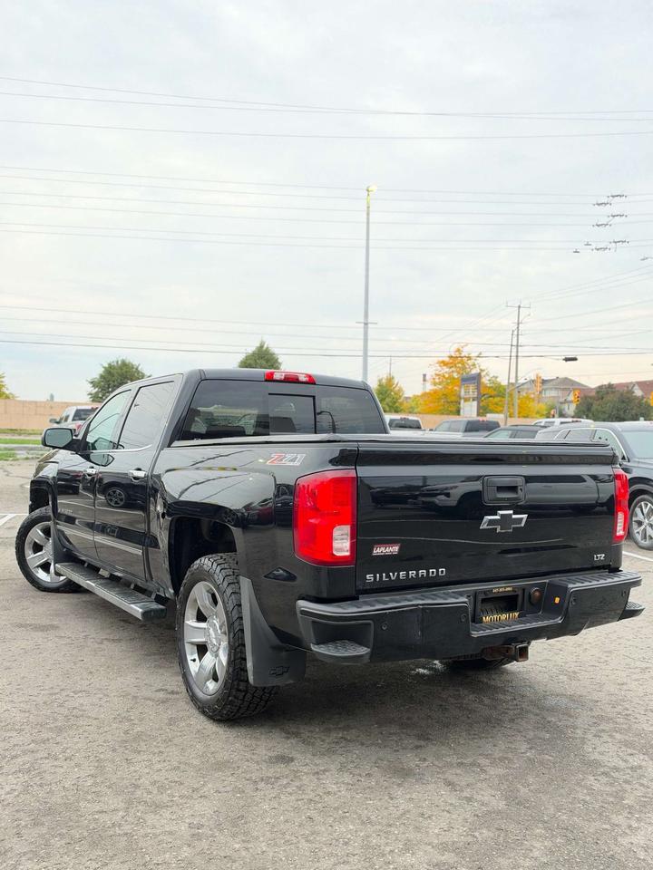 2017 Chevrolet Silverado 1500 4WD Crew Cab 143.5 LTZ w/2LZ Photo
