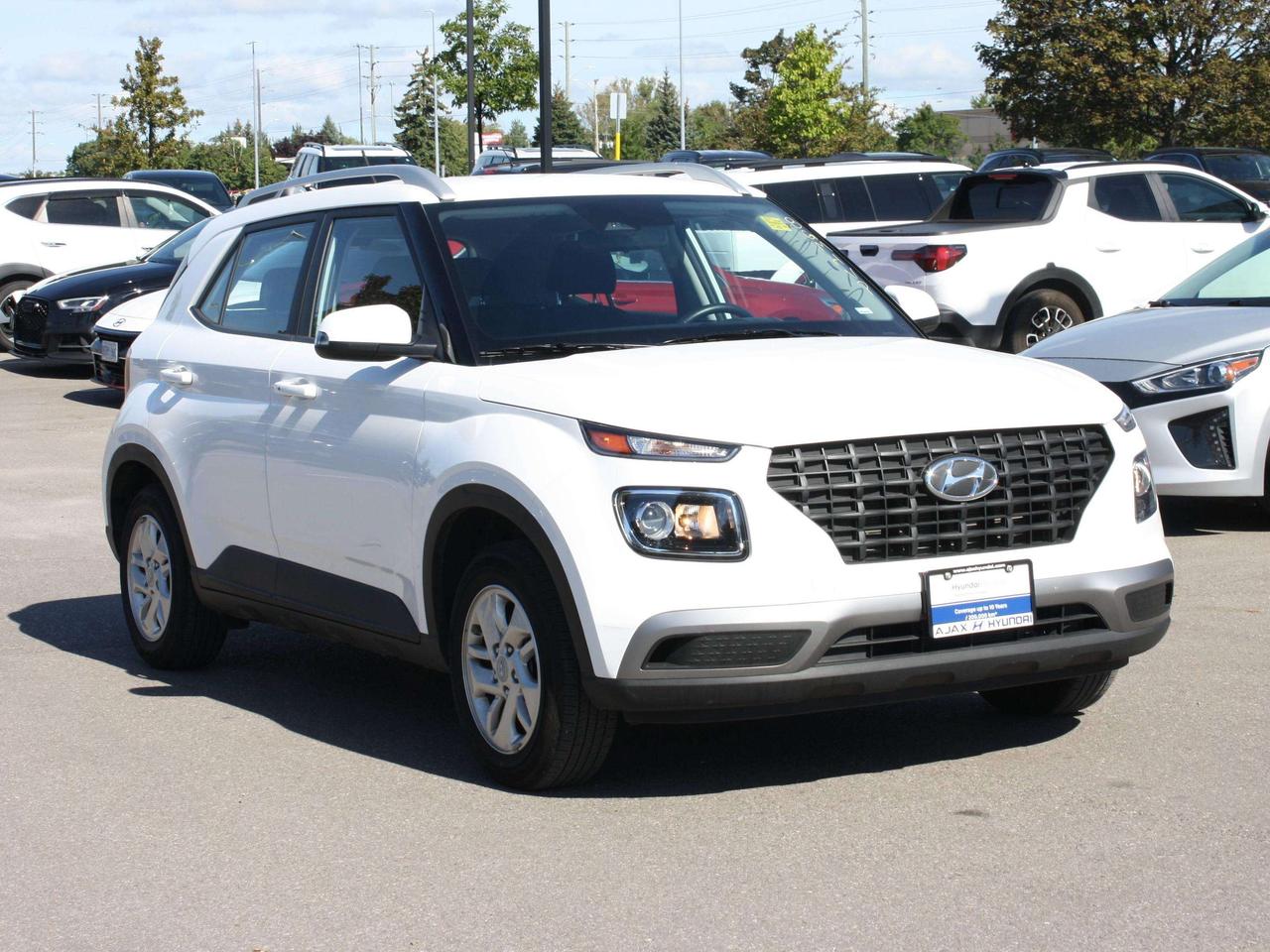 2026 Hyundai Venue PREFERRED Photo2