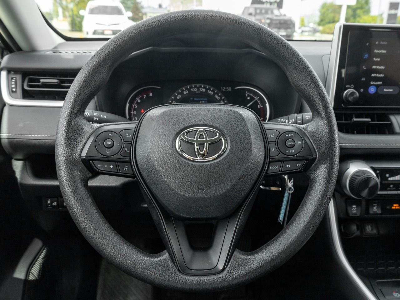 2024 Toyota RAV4 XLE AWD Photo