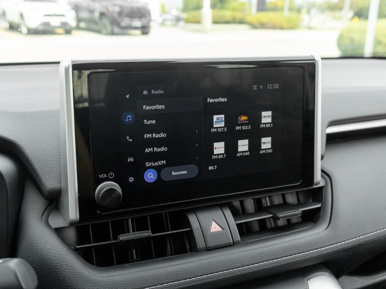 2024 Toyota RAV4 XLE AWD Photo
