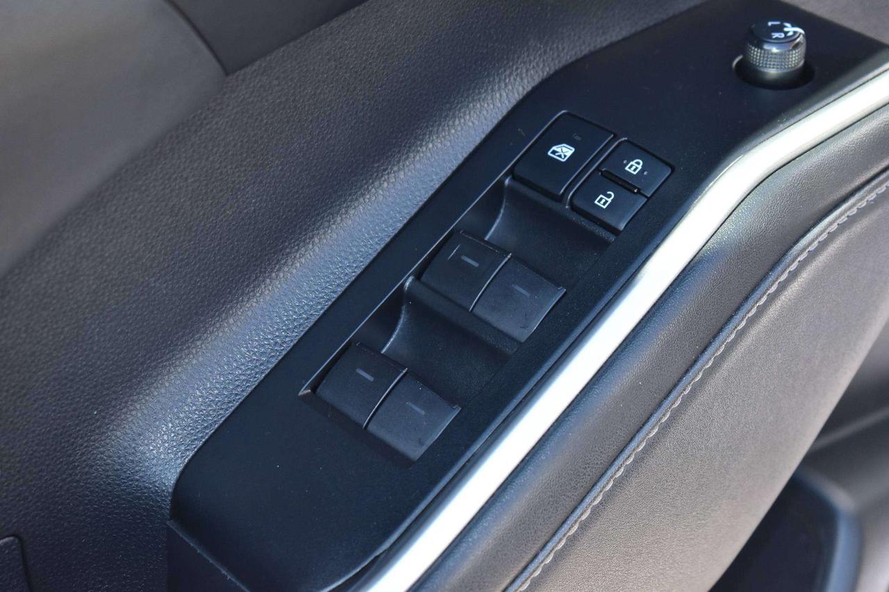 2021 Toyota Highlander XLE Photo