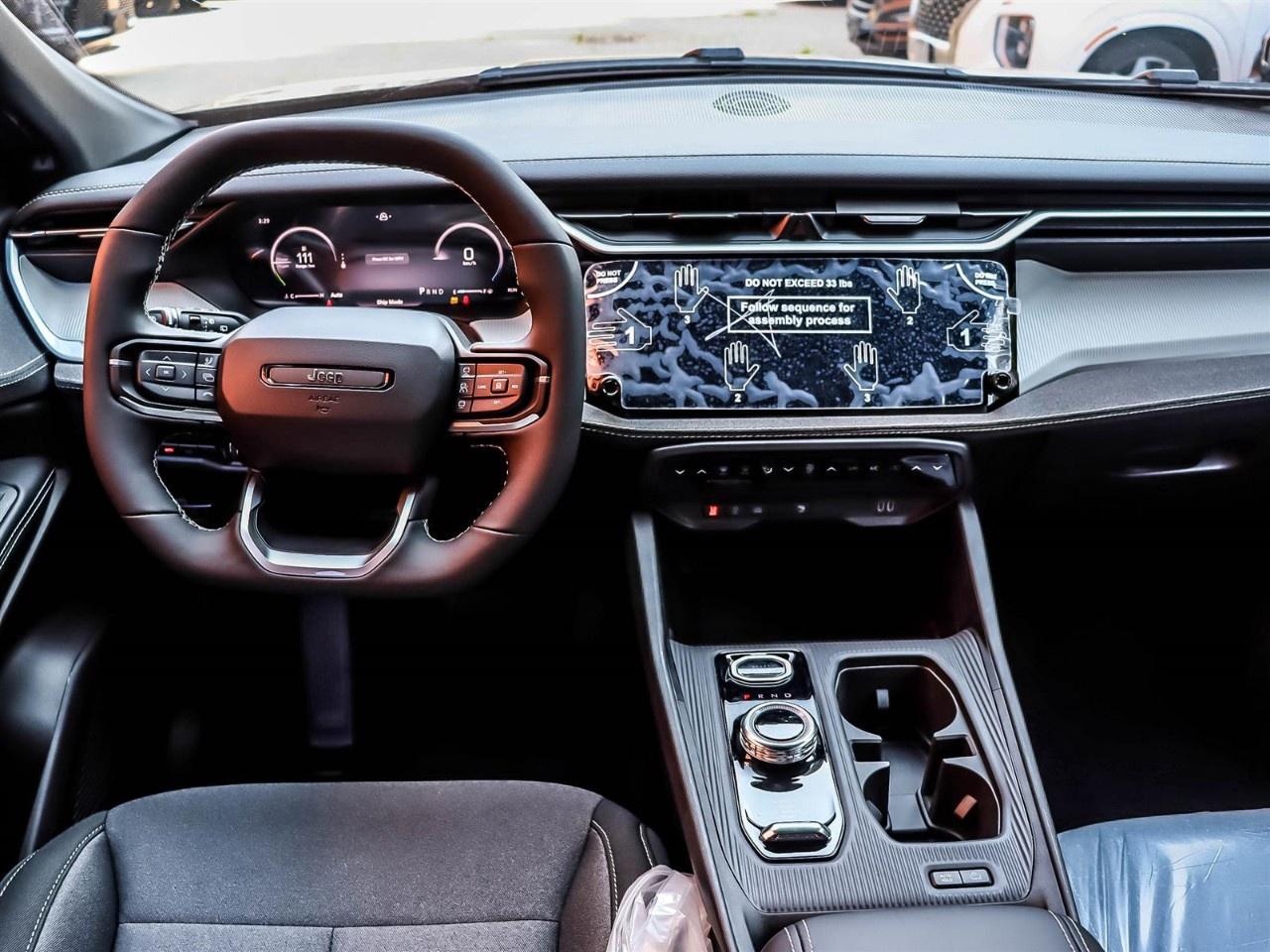 2026 Jeep Cherokee 4X4 Photo