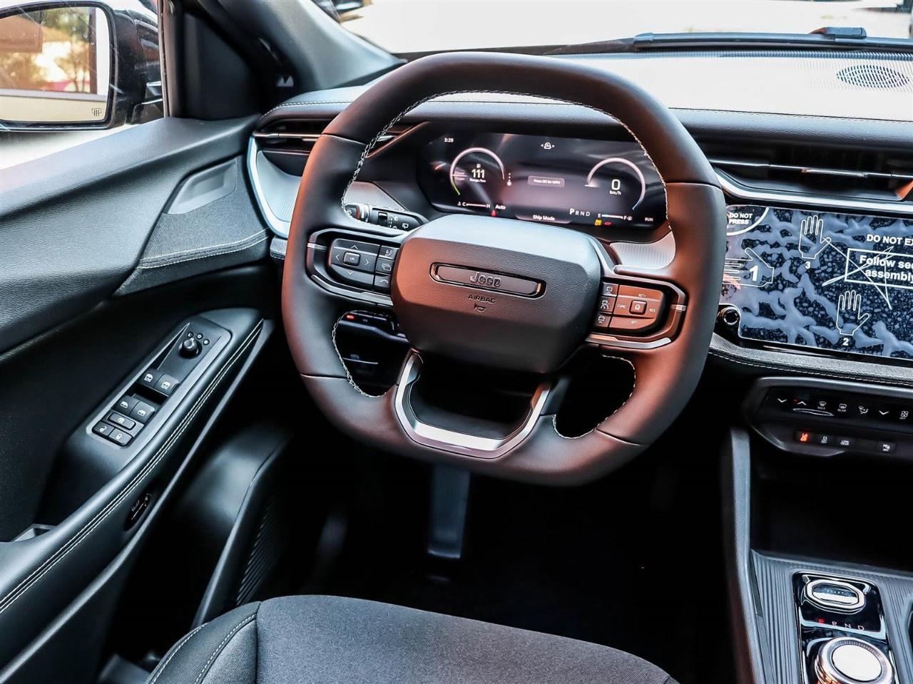 2026 Jeep Cherokee 4X4 Photo