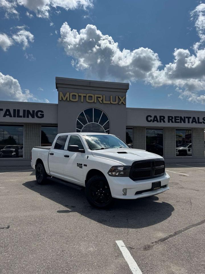 2021 RAM 1500 Express 4x4 Crew Cab 5'7 Box Photo5