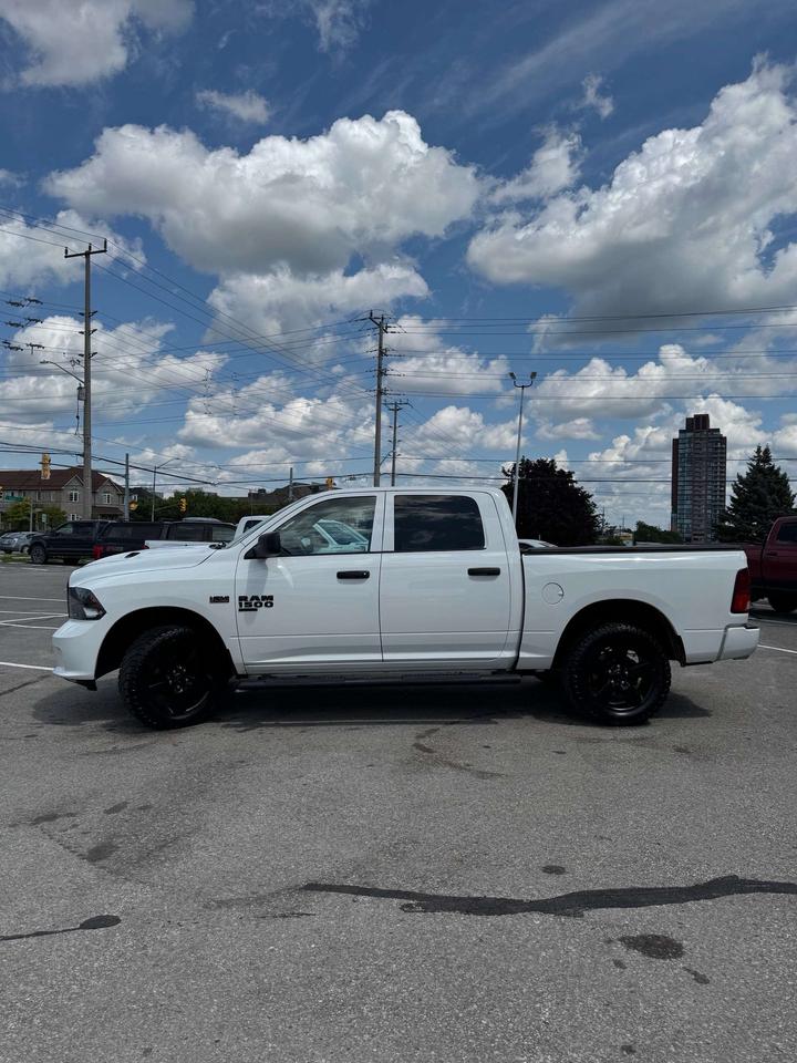 2021 RAM 1500 Express 4x4 Crew Cab 5'7 Box Photo