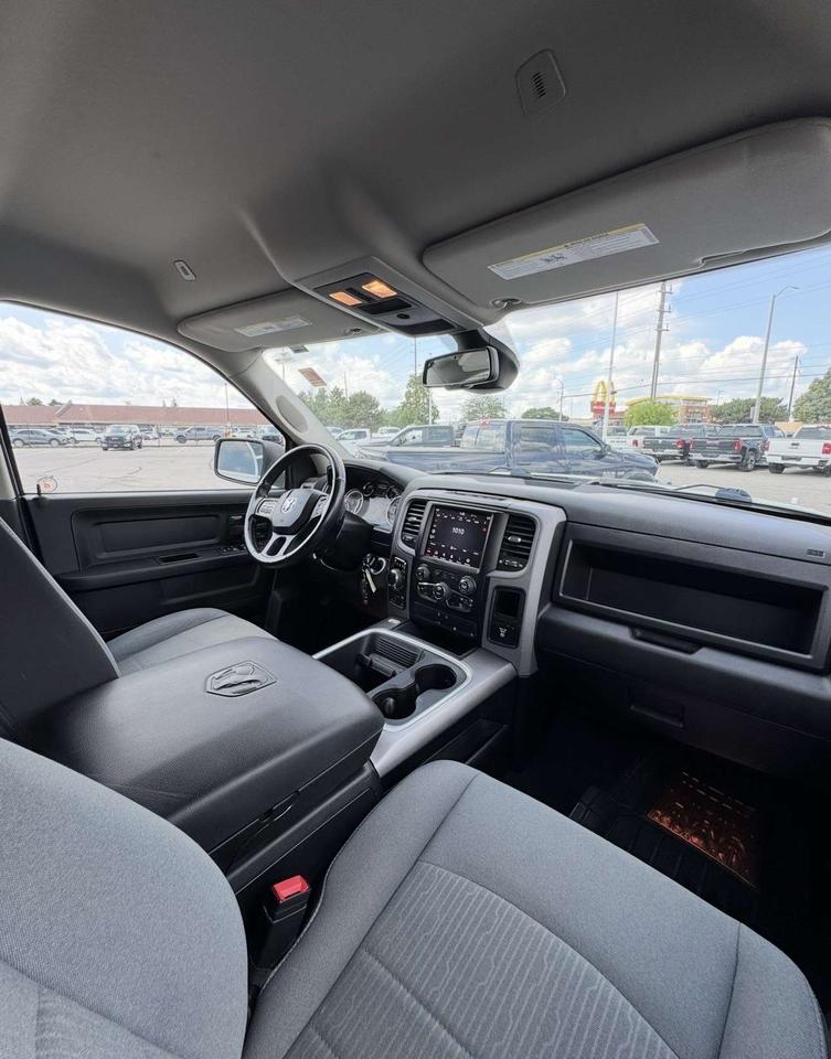 2021 RAM 1500 Express 4x4 Crew Cab 5'7 Box Photo