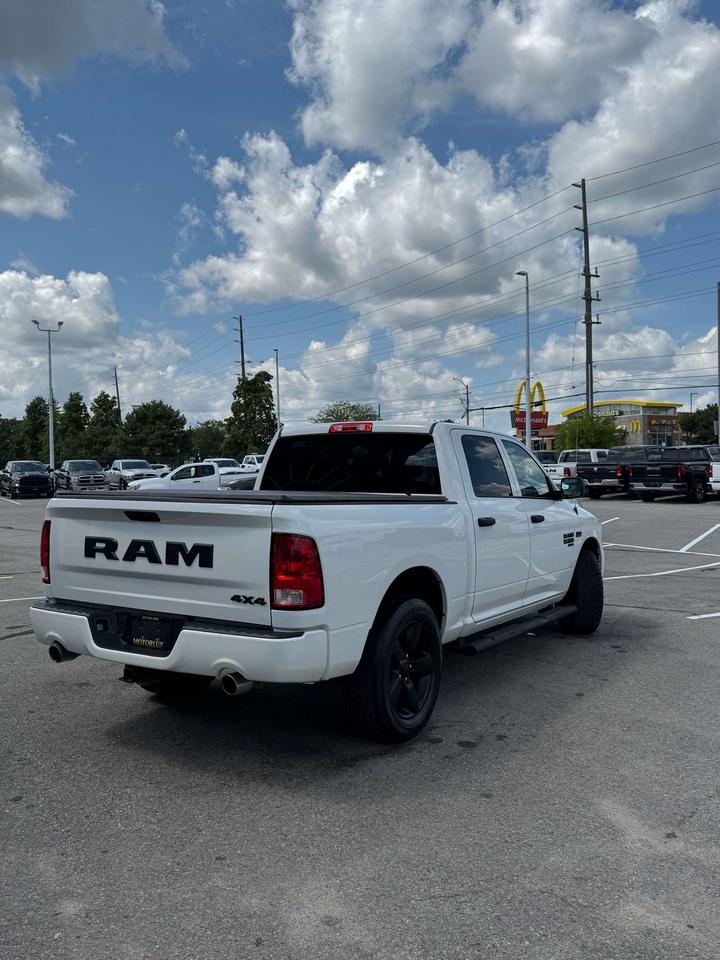 2021 RAM 1500 Express 4x4 Crew Cab 5'7 Box Photo