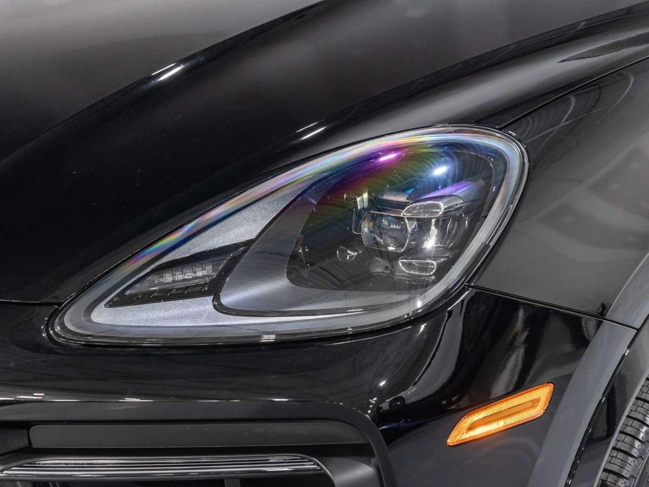 2022 Porsche Cayenne CAYENNE Photo