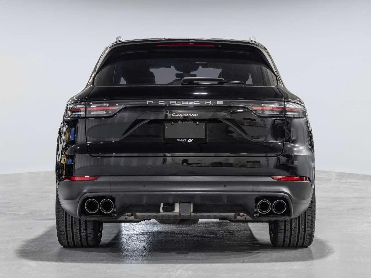 2022 Porsche Cayenne CAYENNE Photo