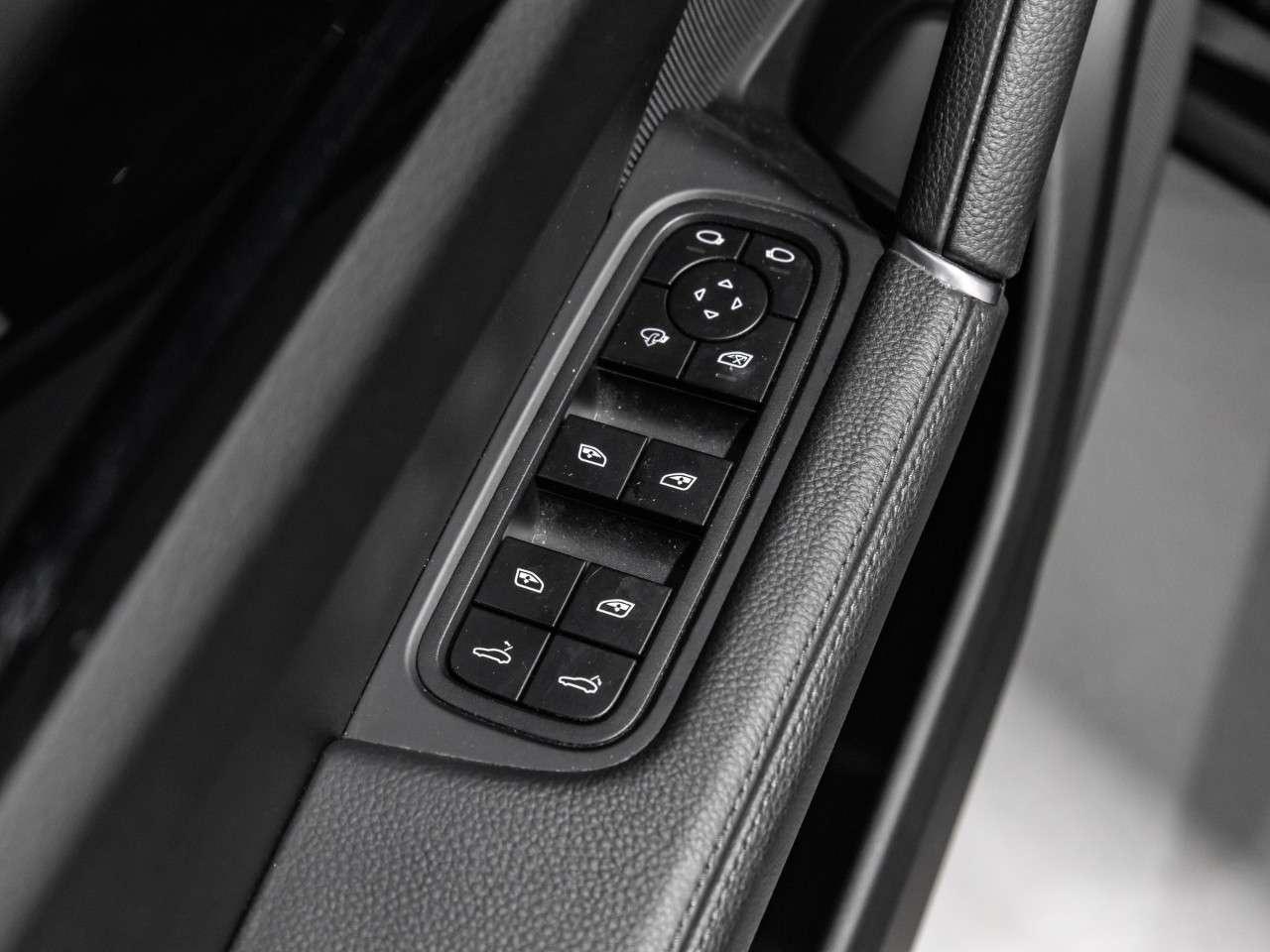 2022 Porsche Cayenne CAYENNE Photo