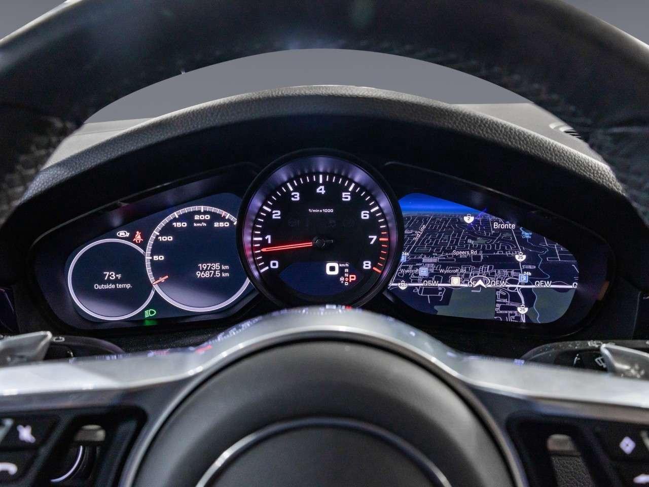 2022 Porsche Cayenne CAYENNE Photo
