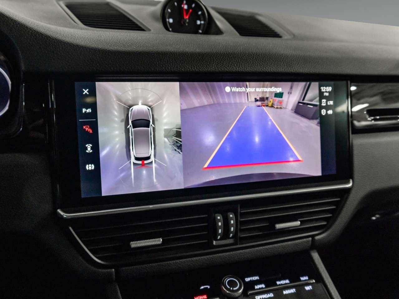 2022 Porsche Cayenne CAYENNE Photo