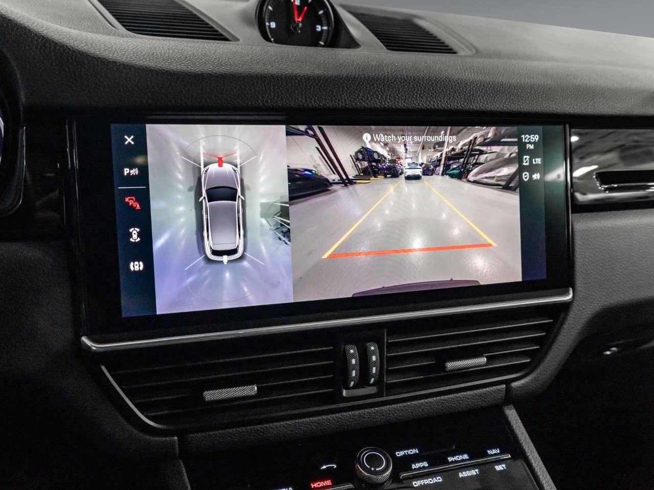 2022 Porsche Cayenne CAYENNE Photo