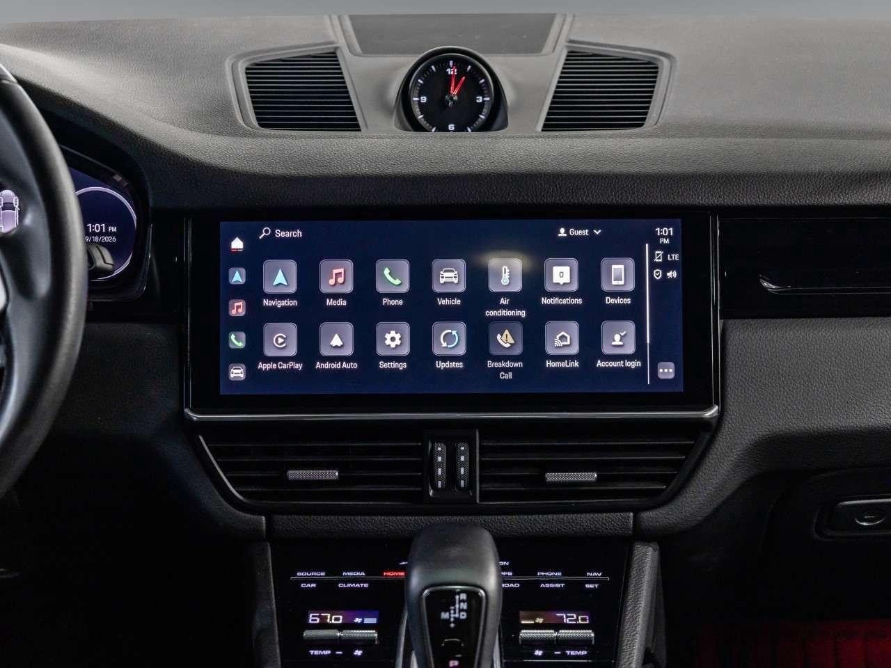 2022 Porsche Cayenne CAYENNE Photo