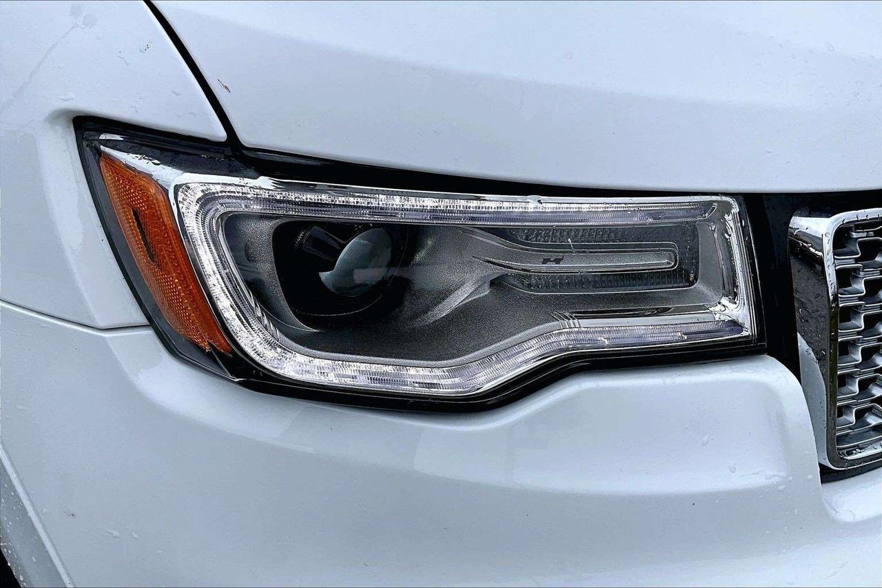 2021 Jeep Grand Cherokee Summit 4x4   Cooled Seats   Pano Sunroof   Navi Photo