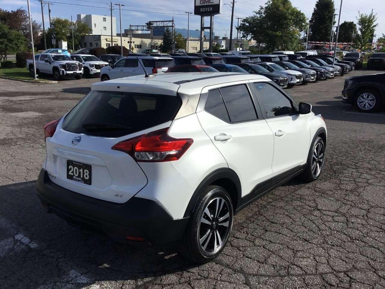 2018 Nissan Kicks SV FWD Photo