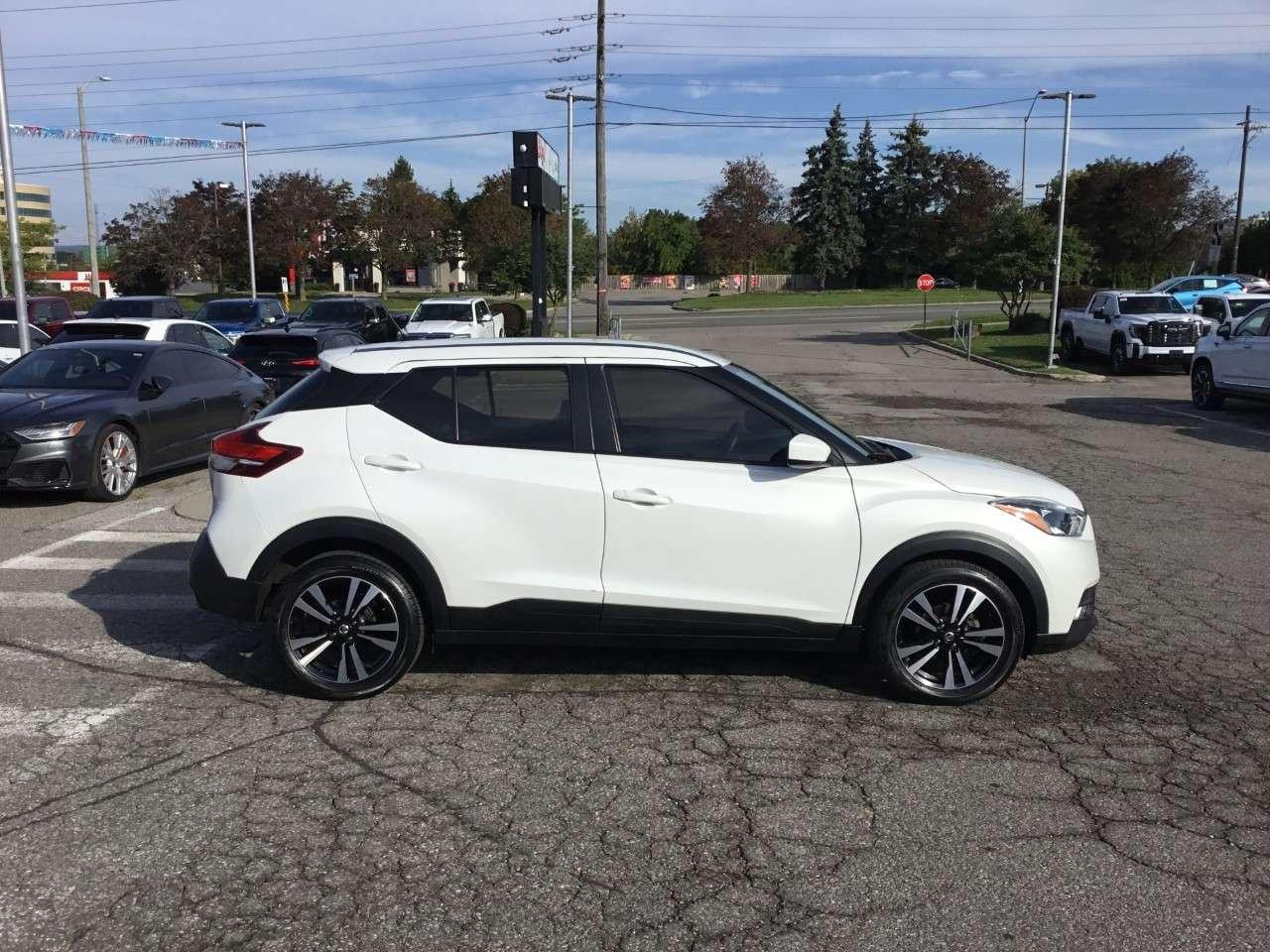 2018 Nissan Kicks SV FWD Photo