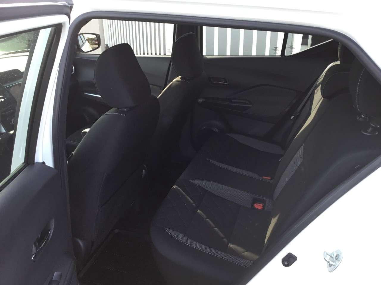 2018 Nissan Kicks SV FWD Photo
