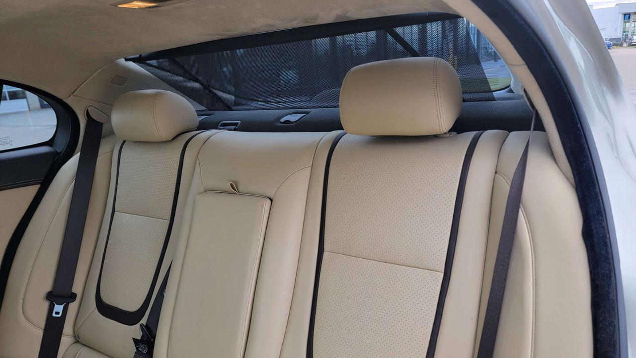 2012 Jaguar XF 4dr Sdn Portfolio w-Sport Pkg Photo