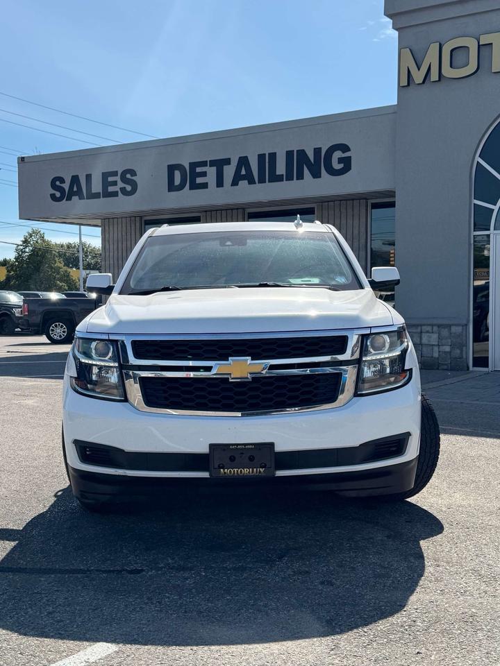 2016 Chevrolet Suburban 4WD 4dr 1500 LT Photo2