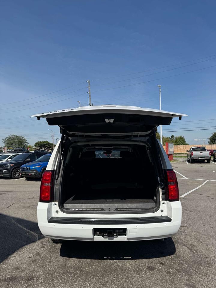 2016 Chevrolet Suburban 4WD 4dr 1500 LT Photo