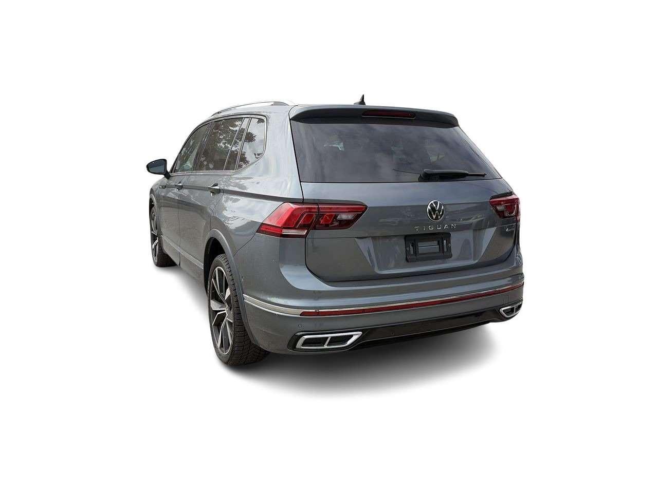 2023 Volkswagen Tiguan Highline 2.0T 8sp at w/Tip 4M Remote Starter  Alloy Wheels  Leather  Sunroof Photo