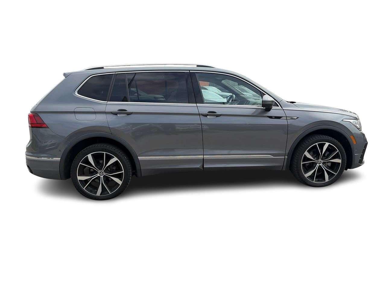 2023 Volkswagen Tiguan Highline 2.0T 8sp at w/Tip 4M Remote Starter  Alloy Wheels  Leather  Sunroof Photo