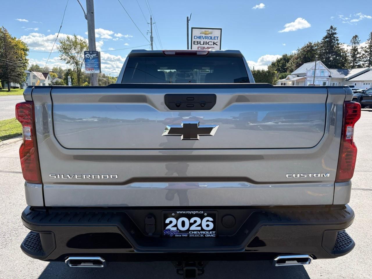 2026 Chevrolet Silverado 1500 Crew Cab Standard Box 4-Wheel Drive Custom Trail Boss Photo