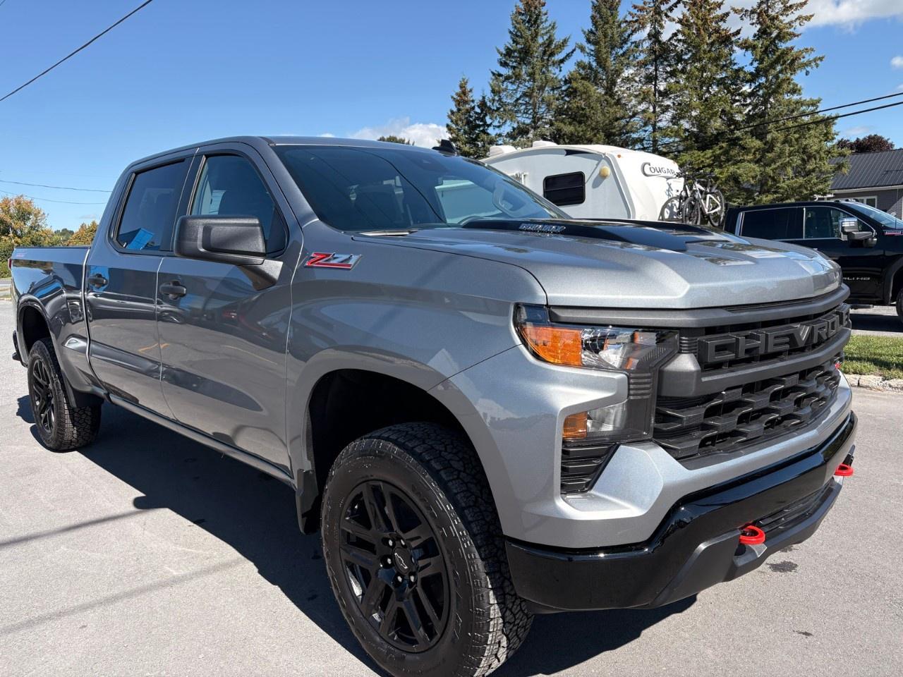 2026 Chevrolet Silverado 1500 Crew Cab Standard Box 4-Wheel Drive Custom Trail Boss Photo