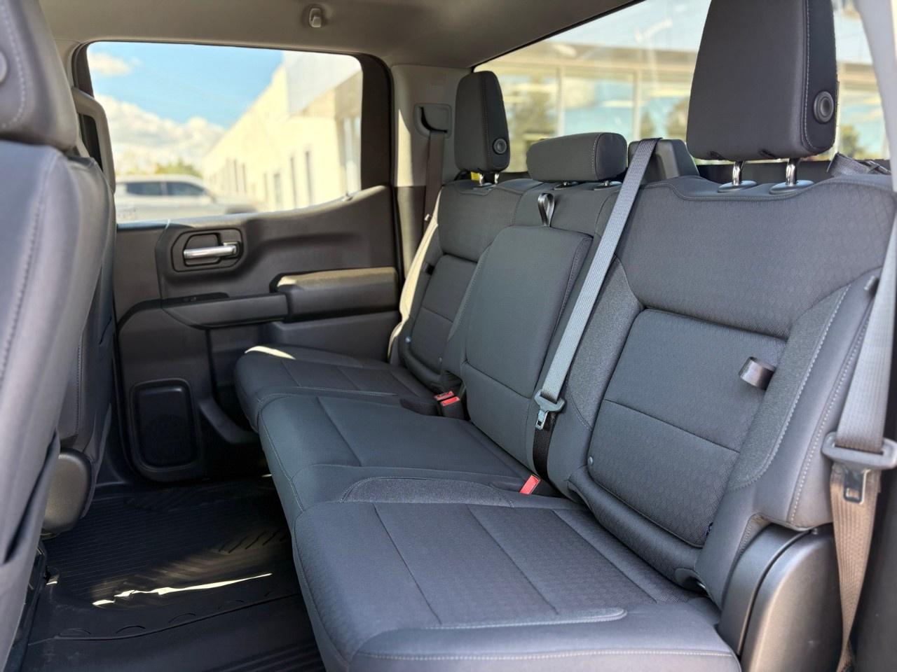 2026 Chevrolet Silverado 1500 Crew Cab Standard Box 4-Wheel Drive Custom Trail Boss Photo