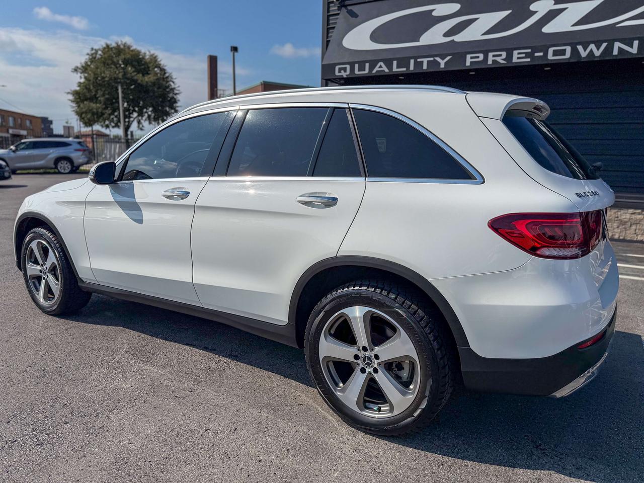 2020 Mercedes-Benz GLC GLC 300/BSM/NAVI/CAMERA/ROOF/APPLE CARPLAY/2.0L Photo