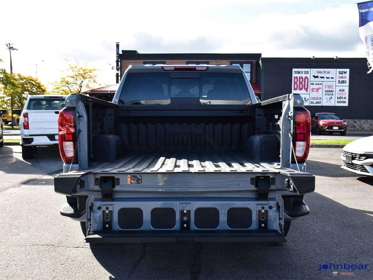 2024 GMC Sierra 1500 ELEVATION Photo