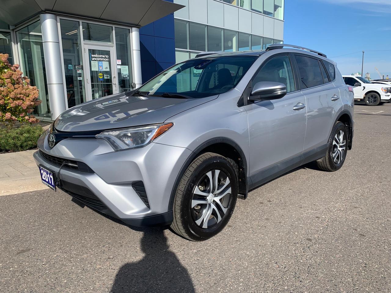 2017 Toyota RAV4 LE 4dr All-wheel Drive Photo
