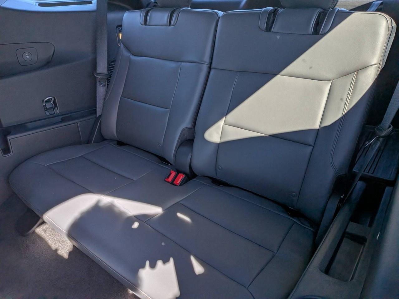 2027 Ford Explorer Active w/200A Pkg 4WD Photo