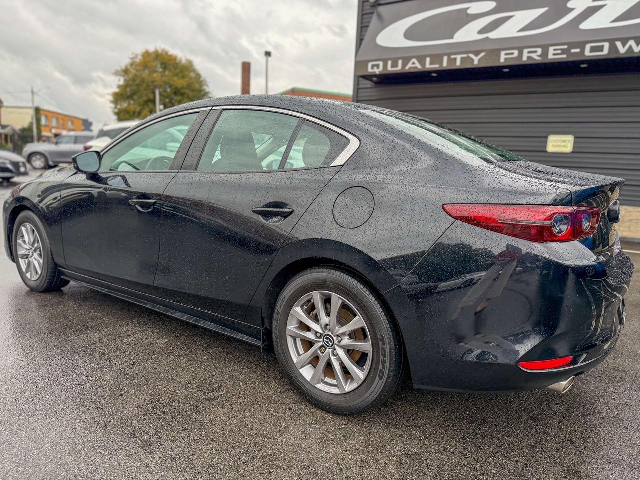 2019 Mazda 3 GS/ACCIDENT FREE/MANUAL TRANSMISSION/HEATED SEATS Photo