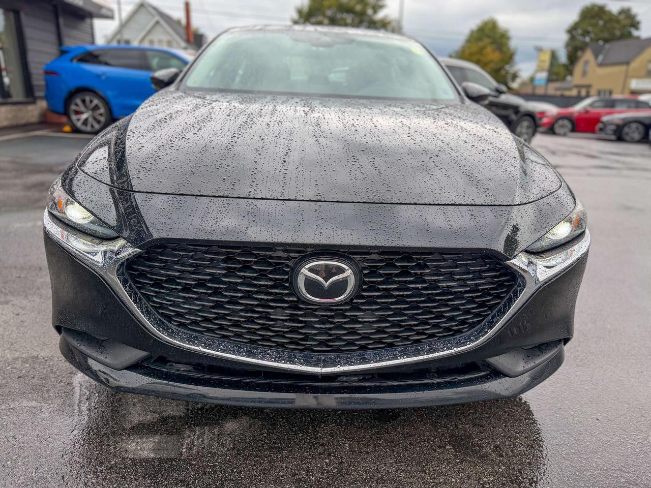 2019 Mazda 3 GS/ACCIDENT FREE/MANUAL TRANSMISSION/HEATED SEATS Photo