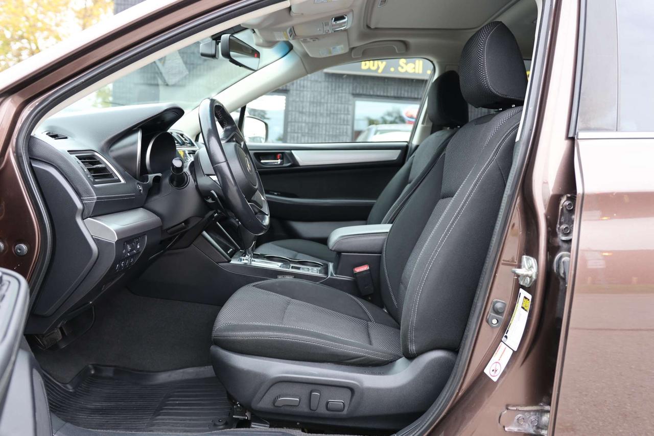 2019 Subaru Outback TOURING-AWD-EYESIGHT PKG/ADAPT CRUISE/BCAM/BLIS/FCW/LDW/HEATED SEATS/KEYLESS/CARPLAY/SUNROOF Photo