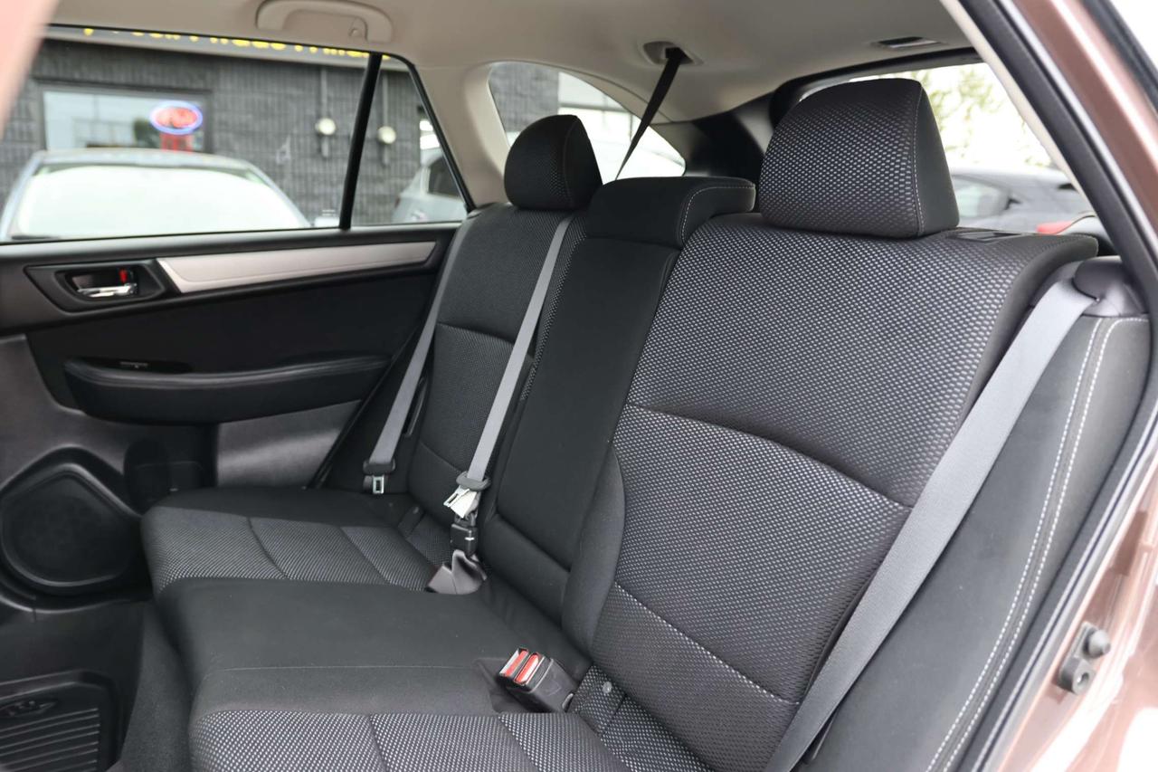 2019 Subaru Outback TOURING-AWD-EYESIGHT PKG/ADAPT CRUISE/BCAM/BLIS/FCW/LDW/HEATED SEATS/KEYLESS/CARPLAY/SUNROOF Photo