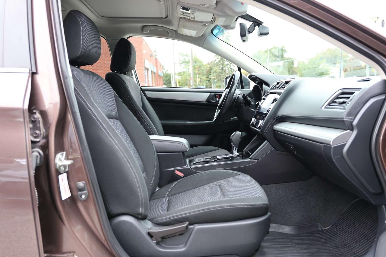 2019 Subaru Outback TOURING-AWD-EYESIGHT PKG/ADAPT CRUISE/BCAM/BLIS/FCW/LDW/HEATED SEATS/KEYLESS/CARPLAY/SUNROOF Photo