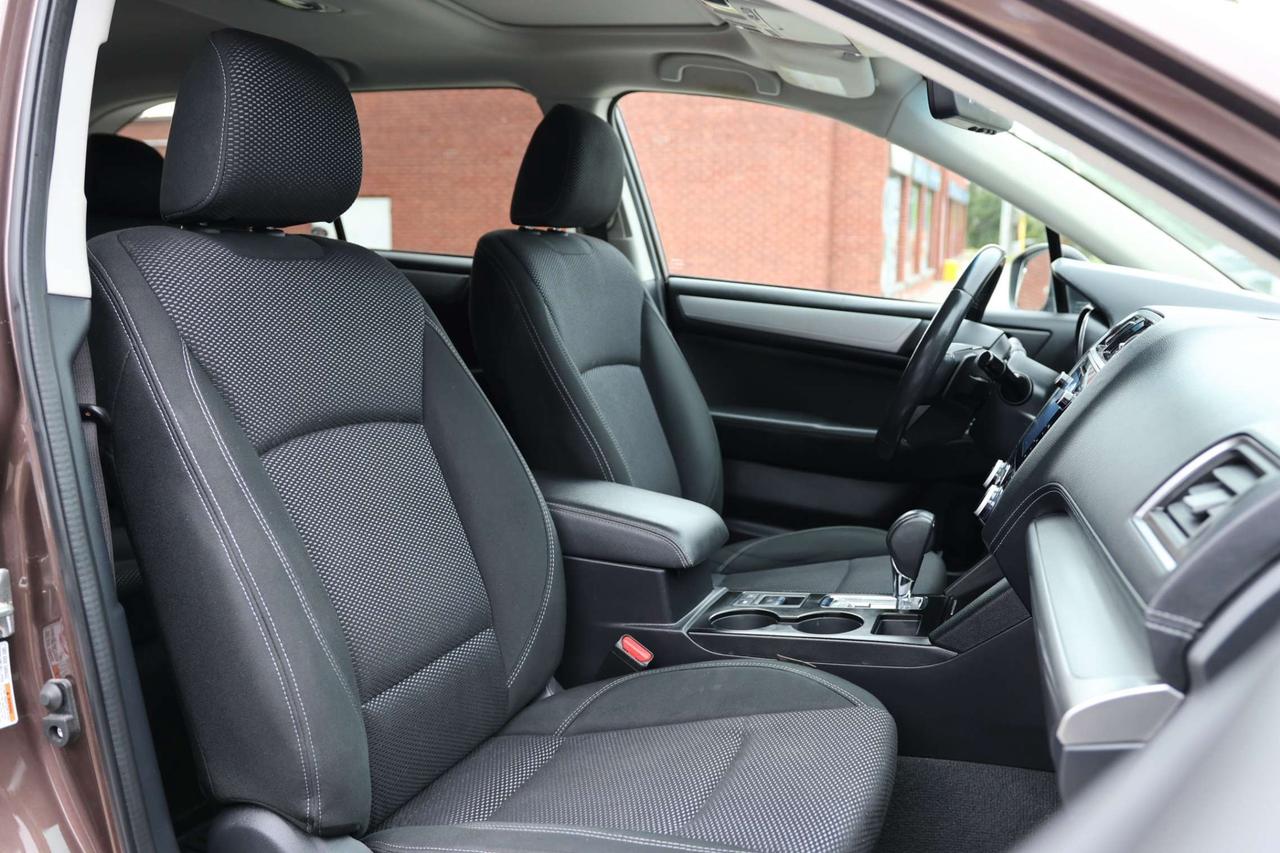 2019 Subaru Outback TOURING-AWD-EYESIGHT PKG/ADAPT CRUISE/BCAM/BLIS/FCW/LDW/HEATED SEATS/KEYLESS/CARPLAY/SUNROOF Photo